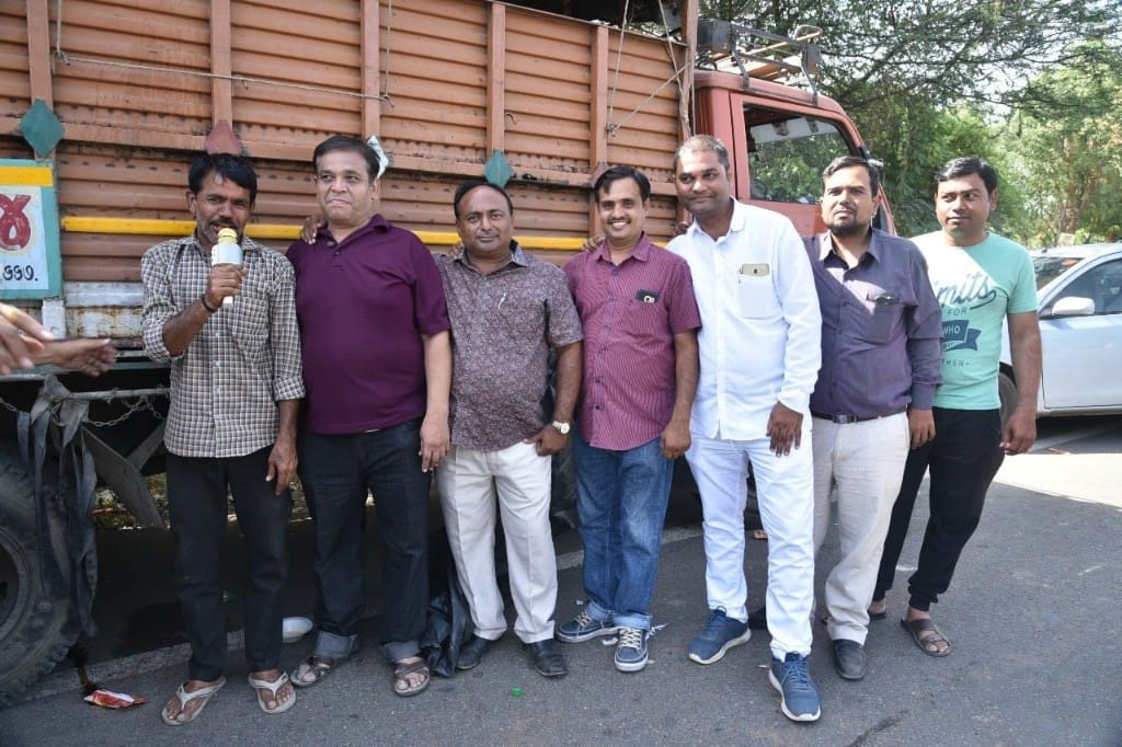 Ambaji volunteers